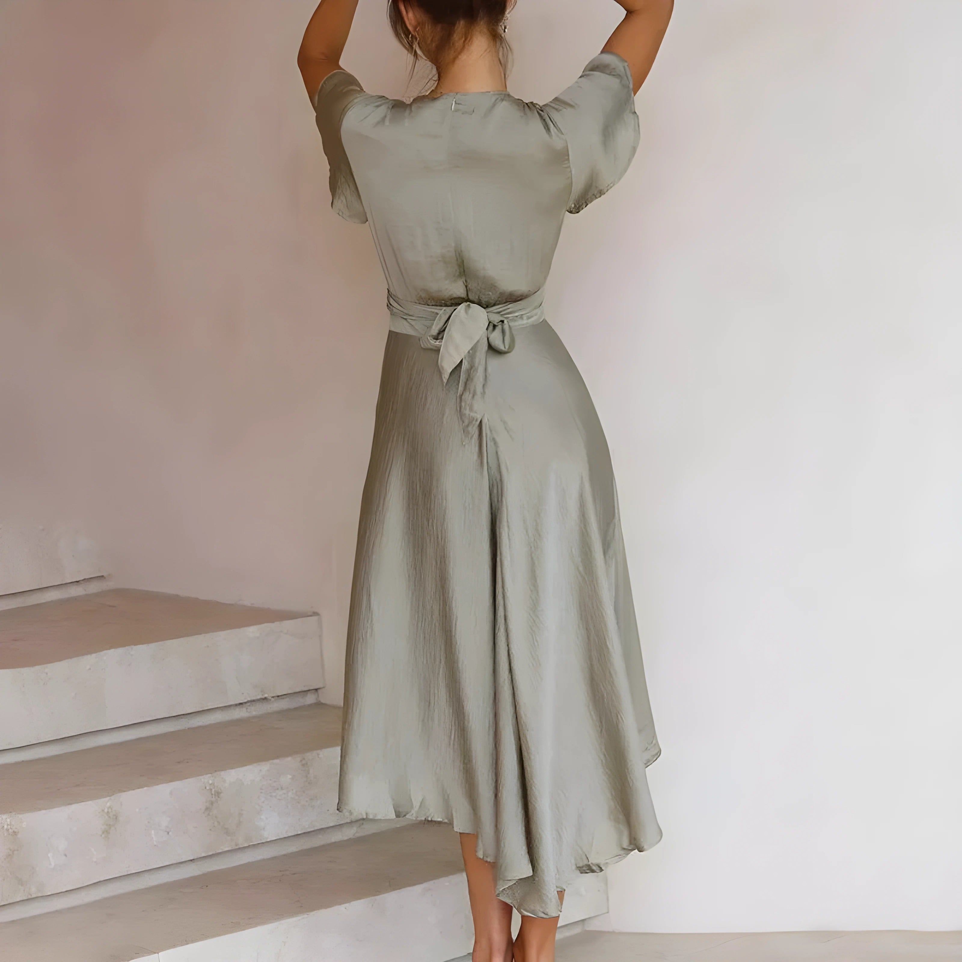 Elina™ | Midi Dress with Knot Detail
