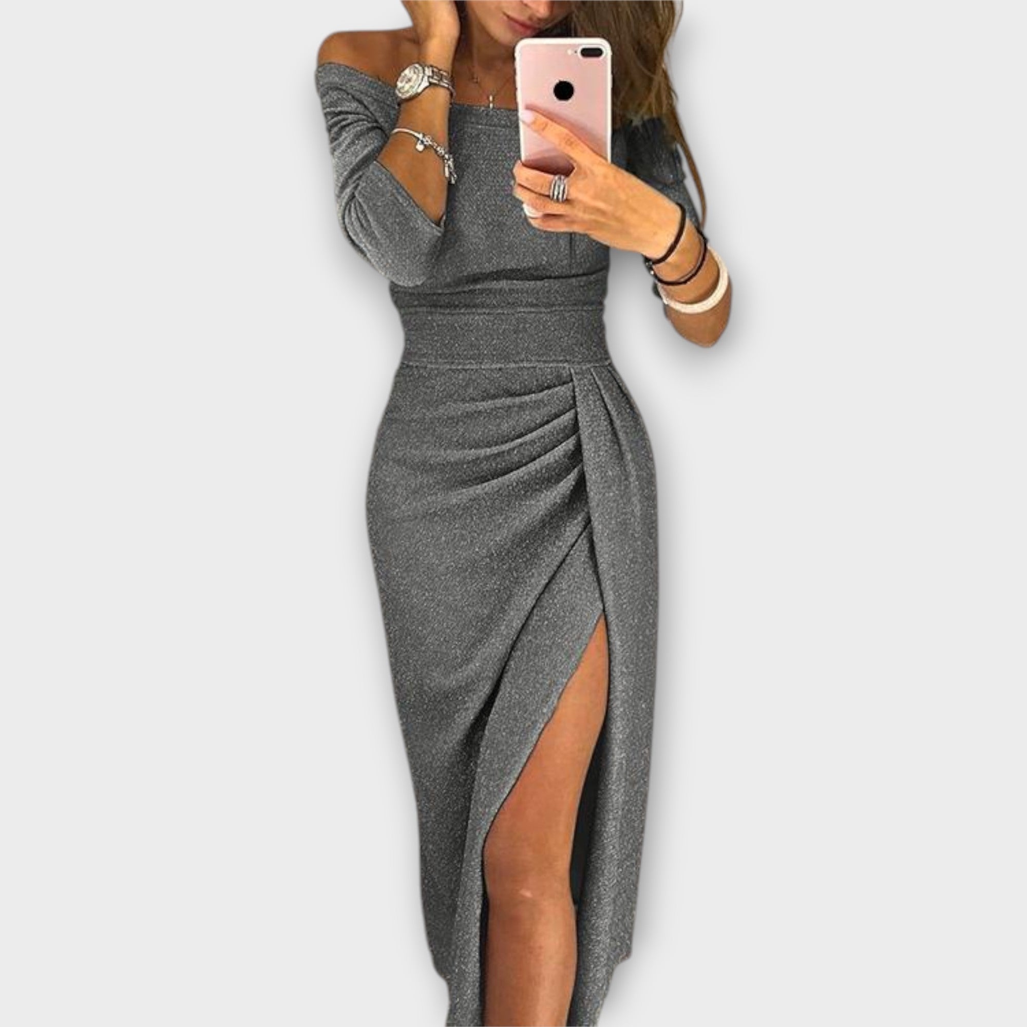 Aldana - Stylowa sukienka z odkrytymi ramionami