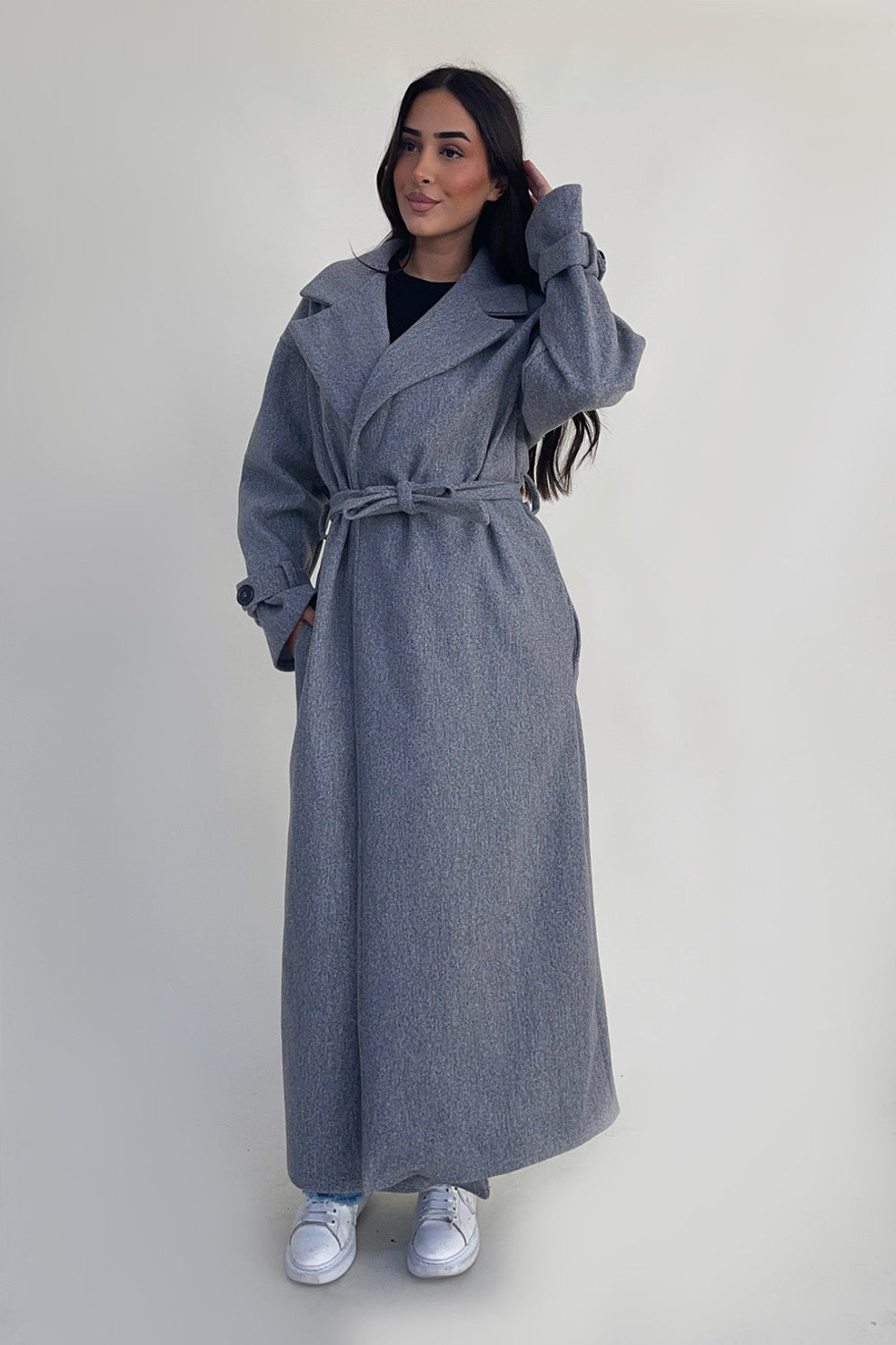 Benilda - Długi płaszcz z paskiem