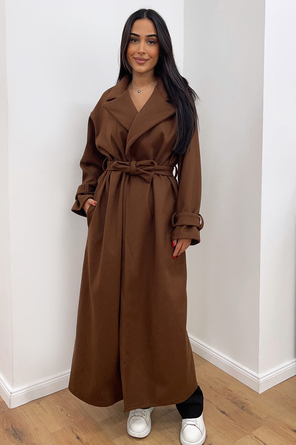 Benilda - Długi płaszcz z paskiem