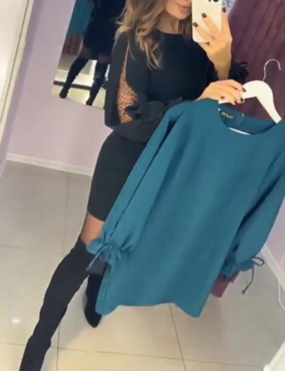 Miranda - Kopertowa sukienka – elegancka i odświętna – mieszanka bawełny z falbankami – idealna na wiosnę i jesień