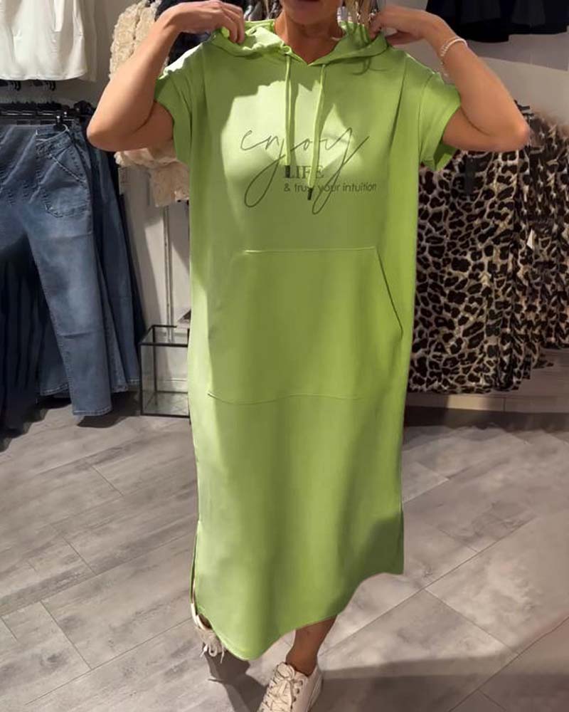 Alina – Codzienna sukienka z kapturem i luzem