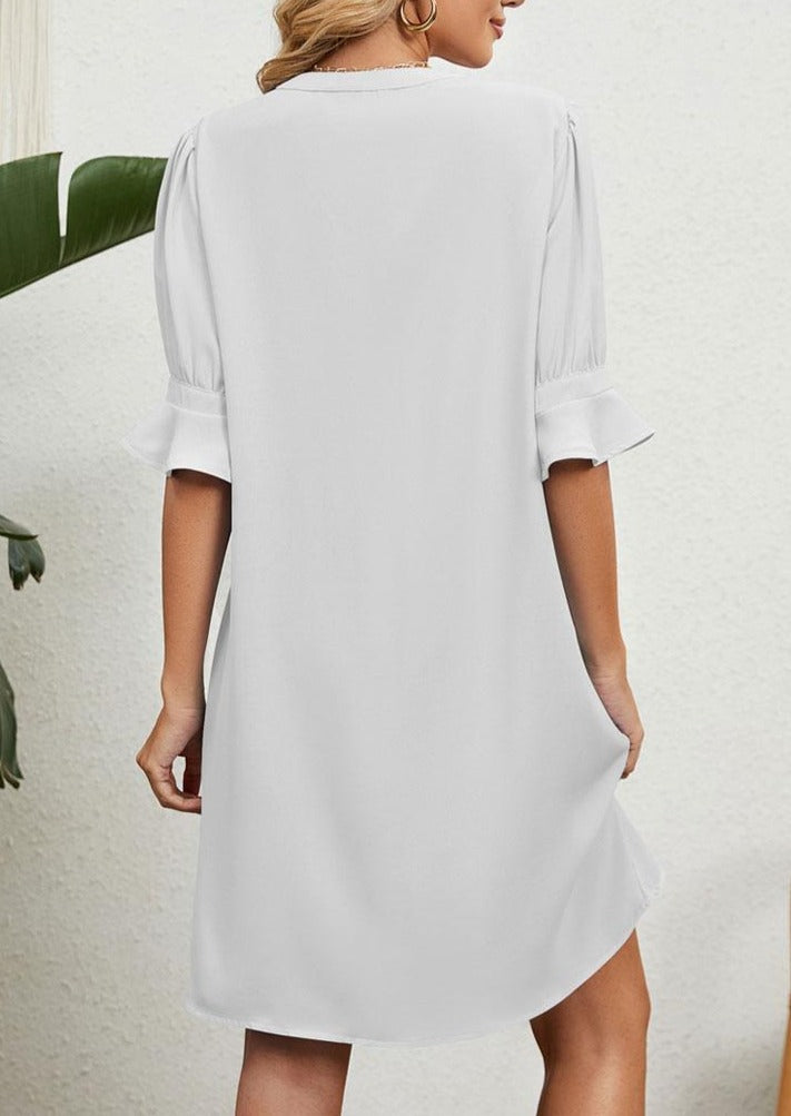 Virna Dress: Light and Elegant