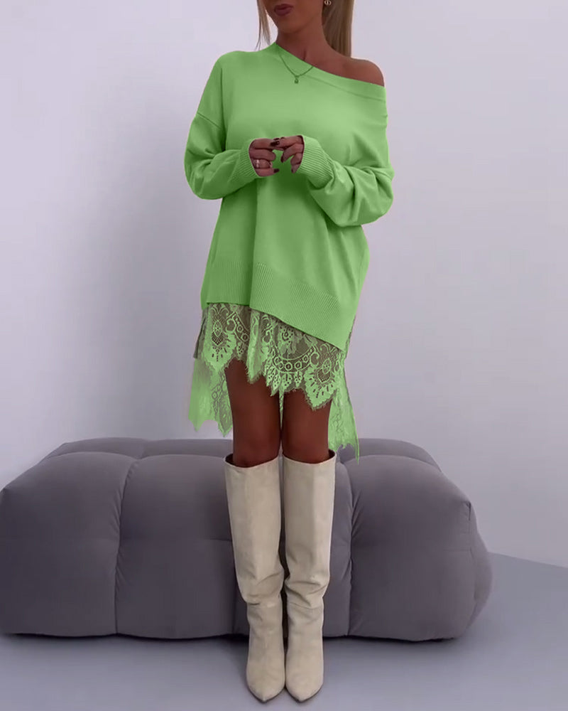 Aura - Dopasowana sweterkowa sukienka z odkrytymi ramionami