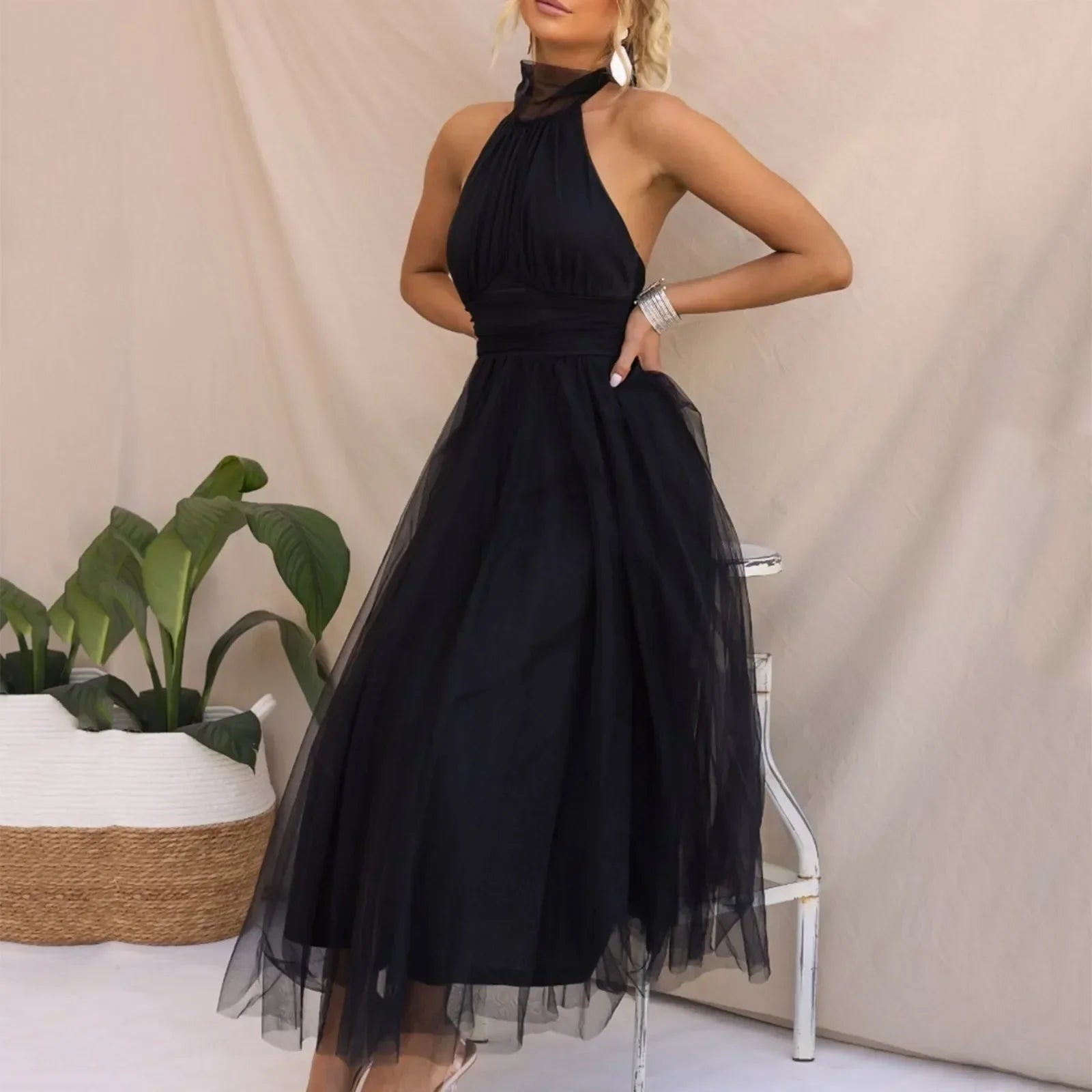 Coraline - Stylowa Sukienka Bez Rękawów