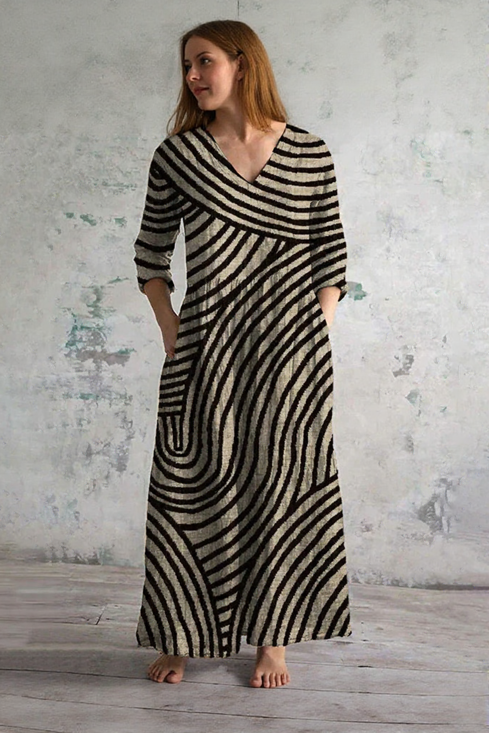 Belinda™ | Maxi Dress with Stripes and V-Neck