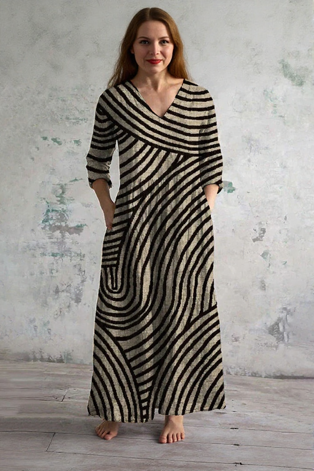 Belinda™ | Maxi Dress with Stripes and V-Neck
