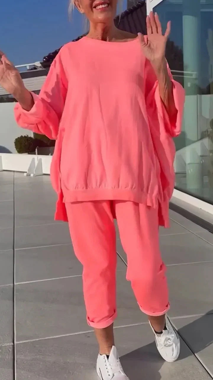 Teresa | Dwuczęściowy komplet damski z topem z okrągłym dekoltem i spodniami